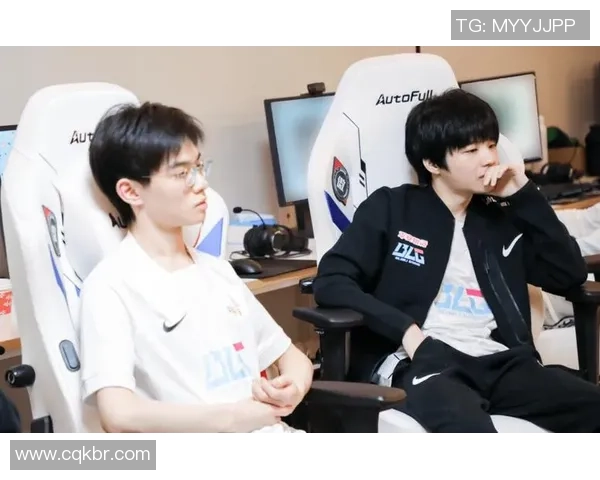 BLG中路表现分析：突破与失误的深度剖析与反思